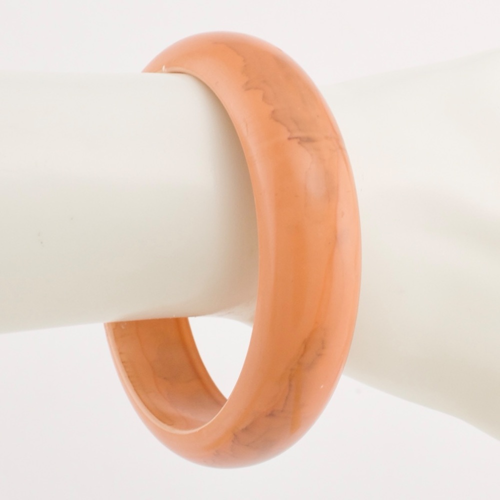 Vintage Marbled Salmon Pink Lucite Plastic Bangle Bracelet